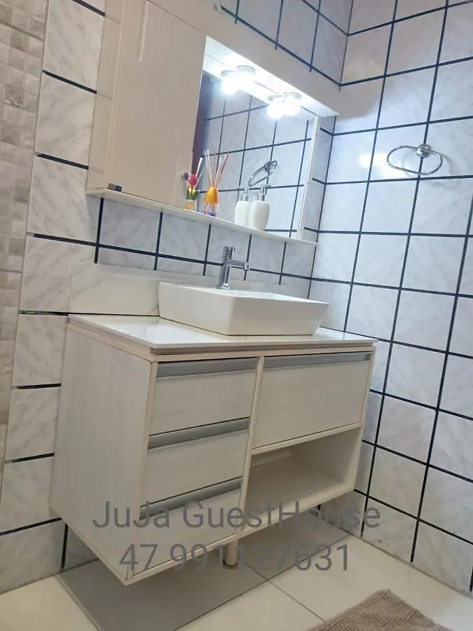 Juja Guesthouse Penha  Brasil